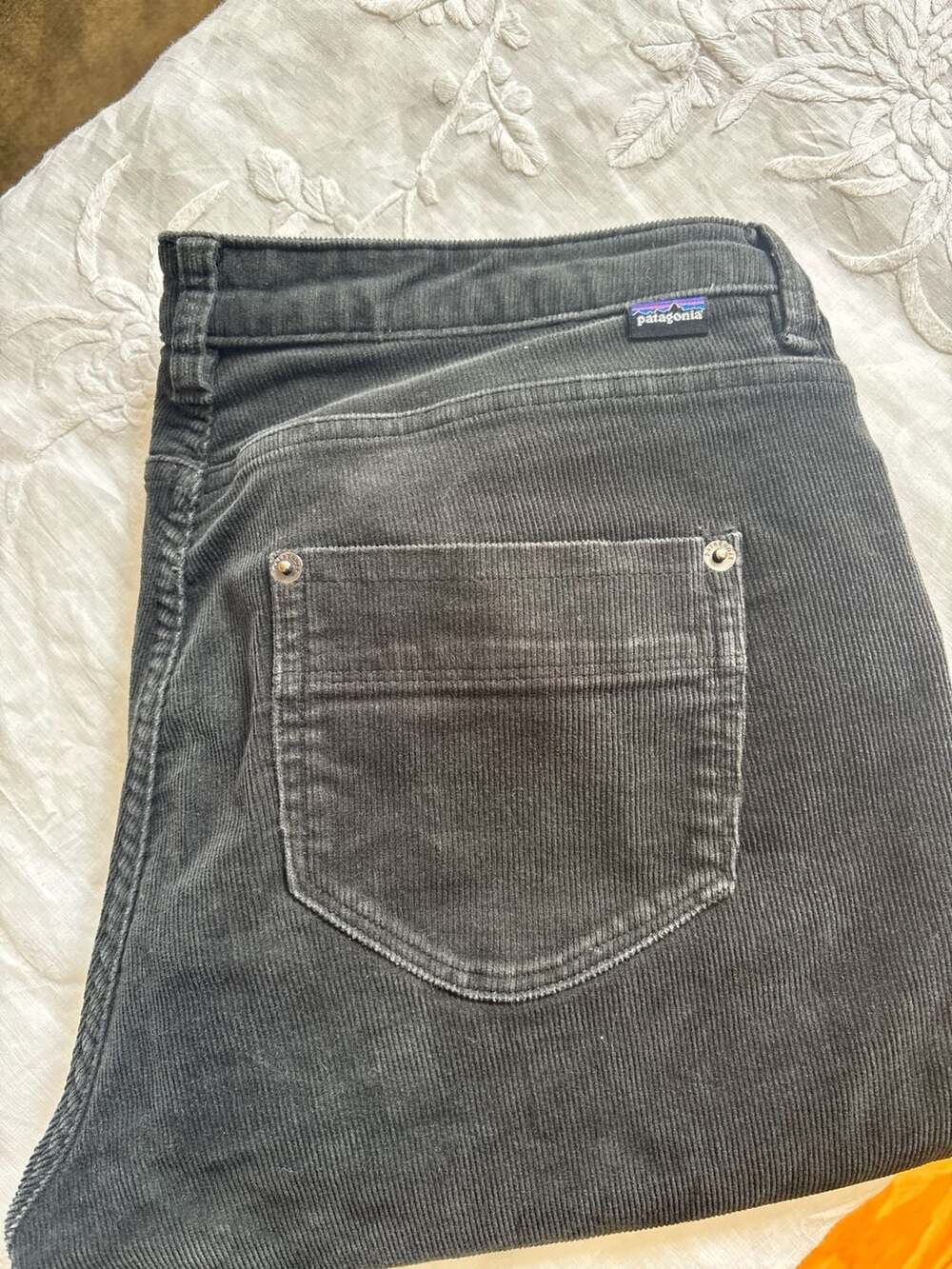 Patagonia Women's Organic Cotton Corduroy Pants Size 31